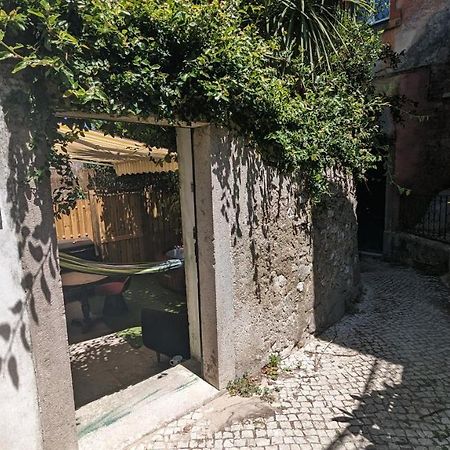 Tiny Smart Home, Private Garden & Outside Jacuzzi. Center Sintra! Ngoại thất bức ảnh