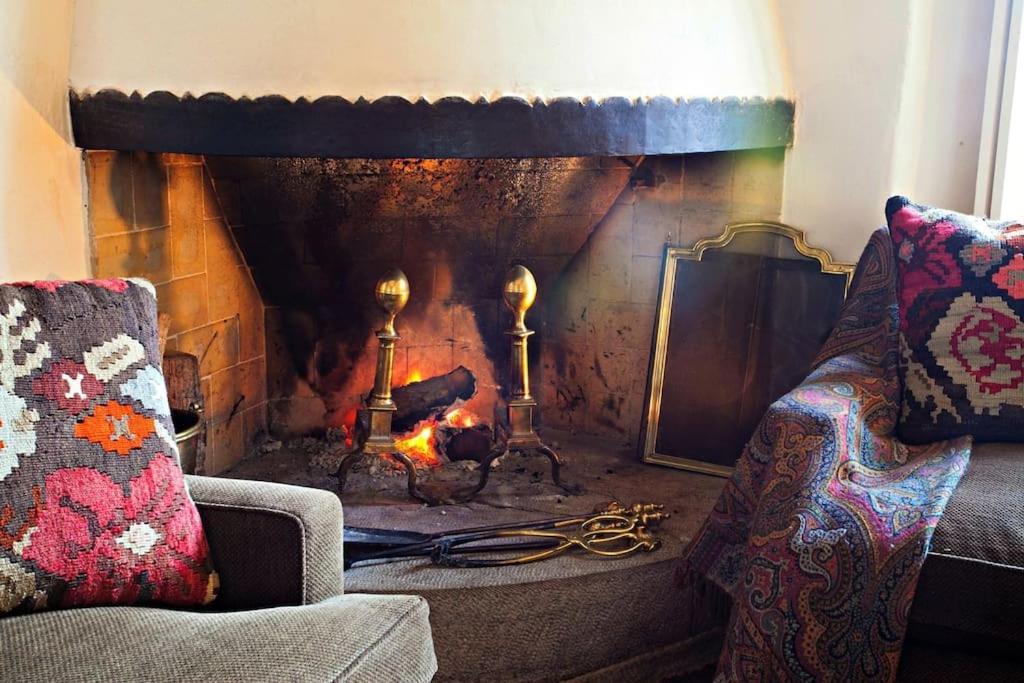 Tiny Smart Home, Private Garden & Outside Jacuzzi. Center Sintra! Ngoại thất bức ảnh